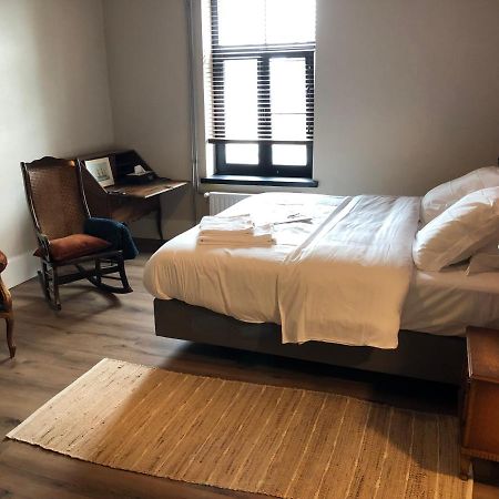 Bed and Breakfast La Posterie Ронсе Экстерьер фото