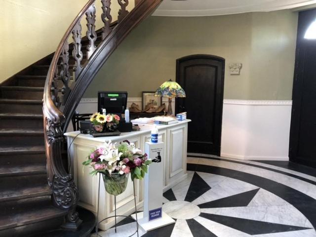 Bed and Breakfast La Posterie Ронсе Экстерьер фото